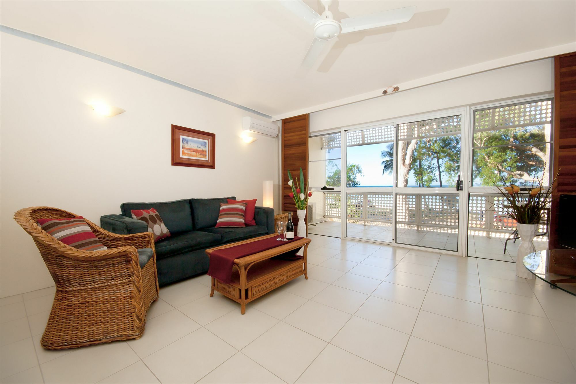 Marlin Waters Beachfront Apartments Palm Cove Exterior photo